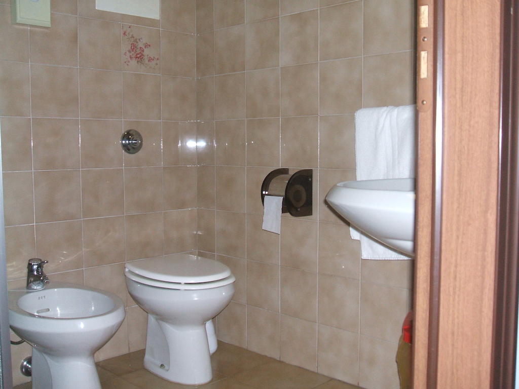 Hotel Ristorante Da Gianni Bovolone Cameră foto